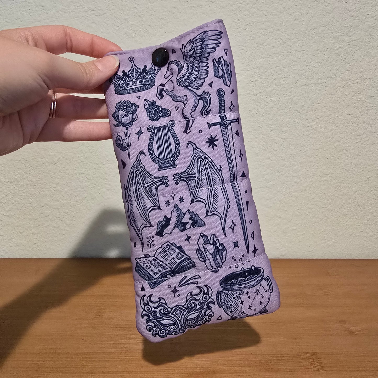 A Court of Thorns and Roses Puffy Accessory Pouch (The Darkly Box)