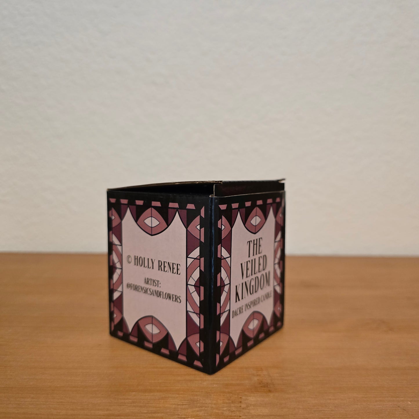 The Veiled Kingdom Candle (The Darkly Box)