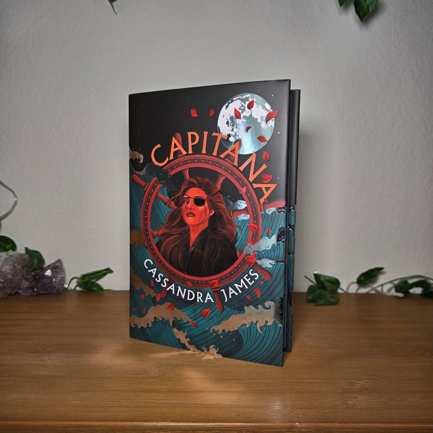 ⚓ Capitana by Cassandra James – Illumicrate Exclusive Edition