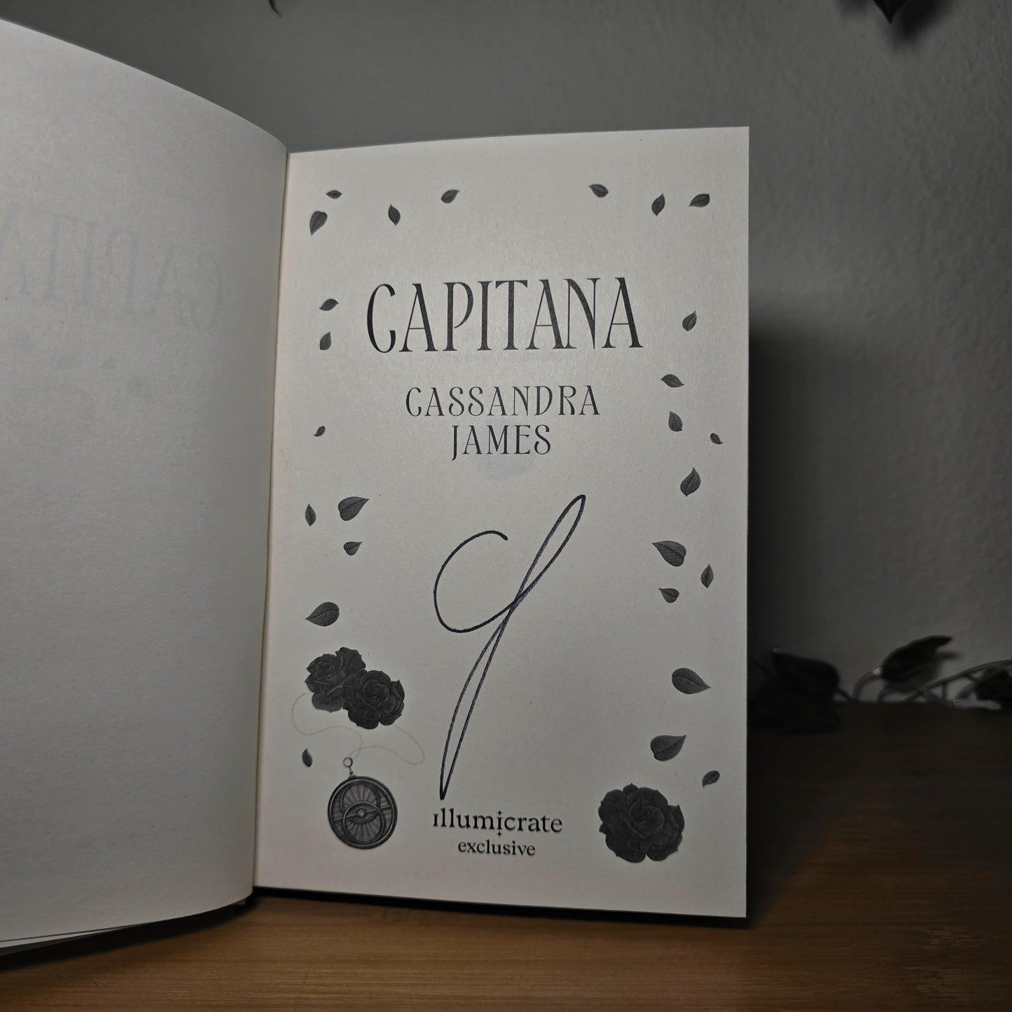 ⚓ Capitana by Cassandra James – Illumicrate Exclusive Edition