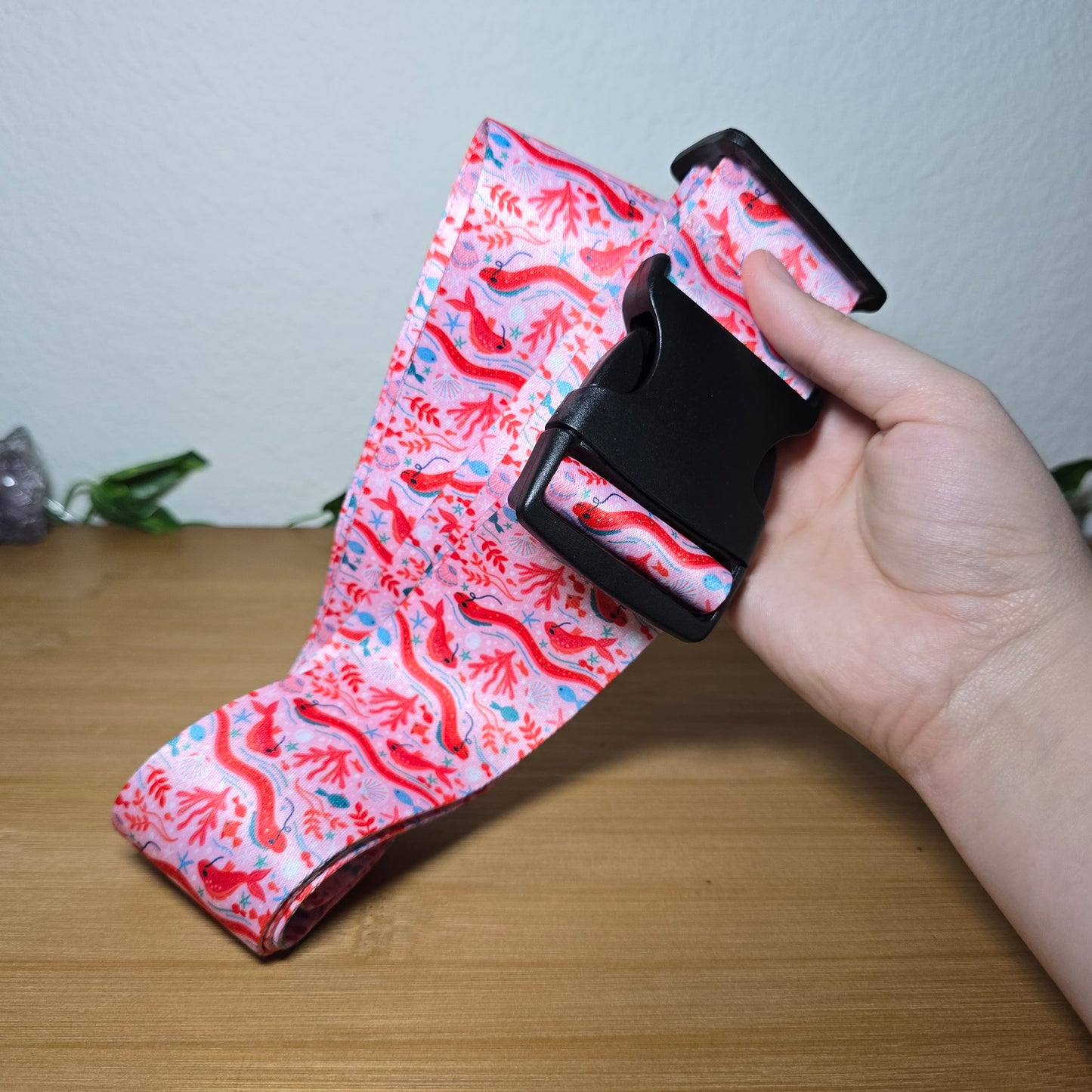 🌊 In The Depths Luggage Bands – Illumicrate Exclusive - EnchantedBindings