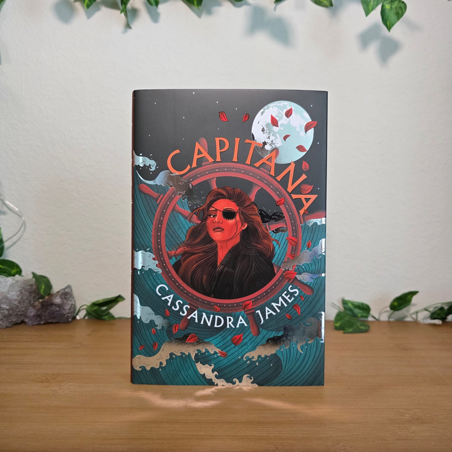 ⚓ Capitana by Cassandra James – Illumicrate Exclusive Edition