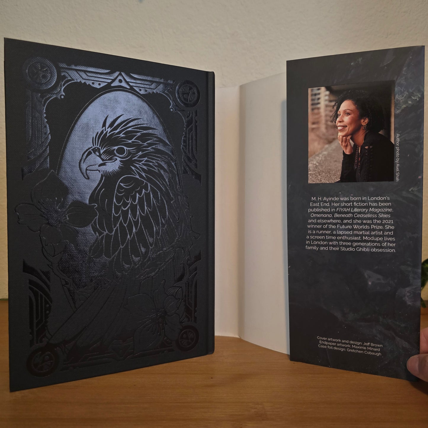 A Song of Legends Lost by M.H. Ayinde – Illumicrate Exclusive Edition - EnchantedBindings