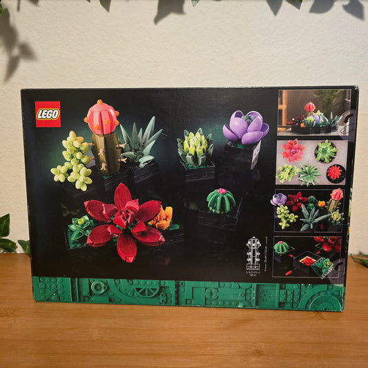 Secret Garden Succulent Array — LEGO Botanical Collection (10309)