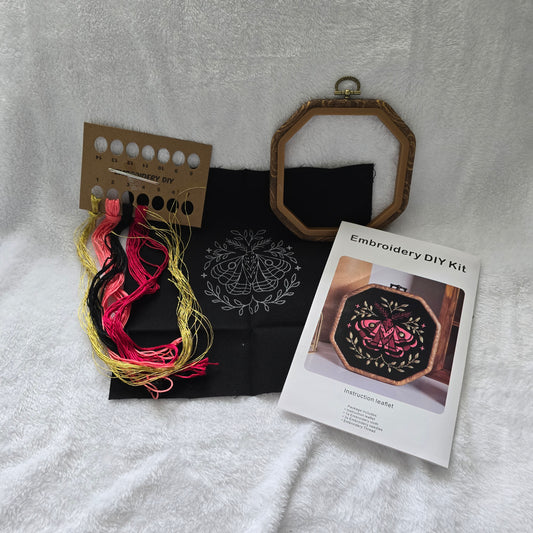 Embroidery Kit (FairyLoot)