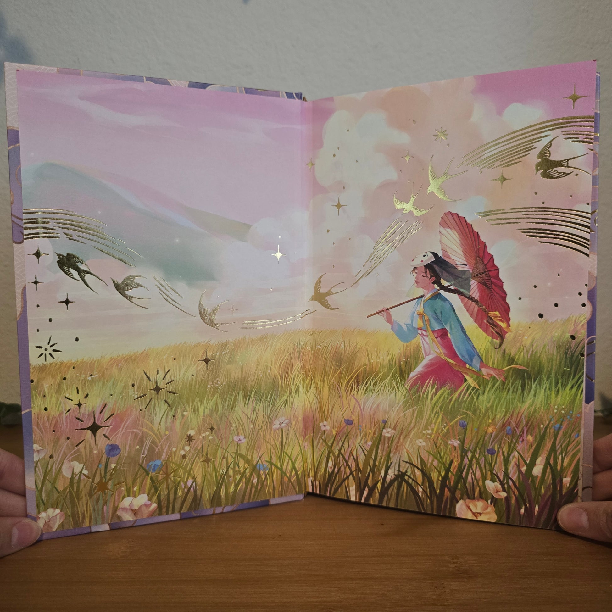 The Floating World by Axie Oh – FairyLoot Exclusive Edition - EnchantedBindings
