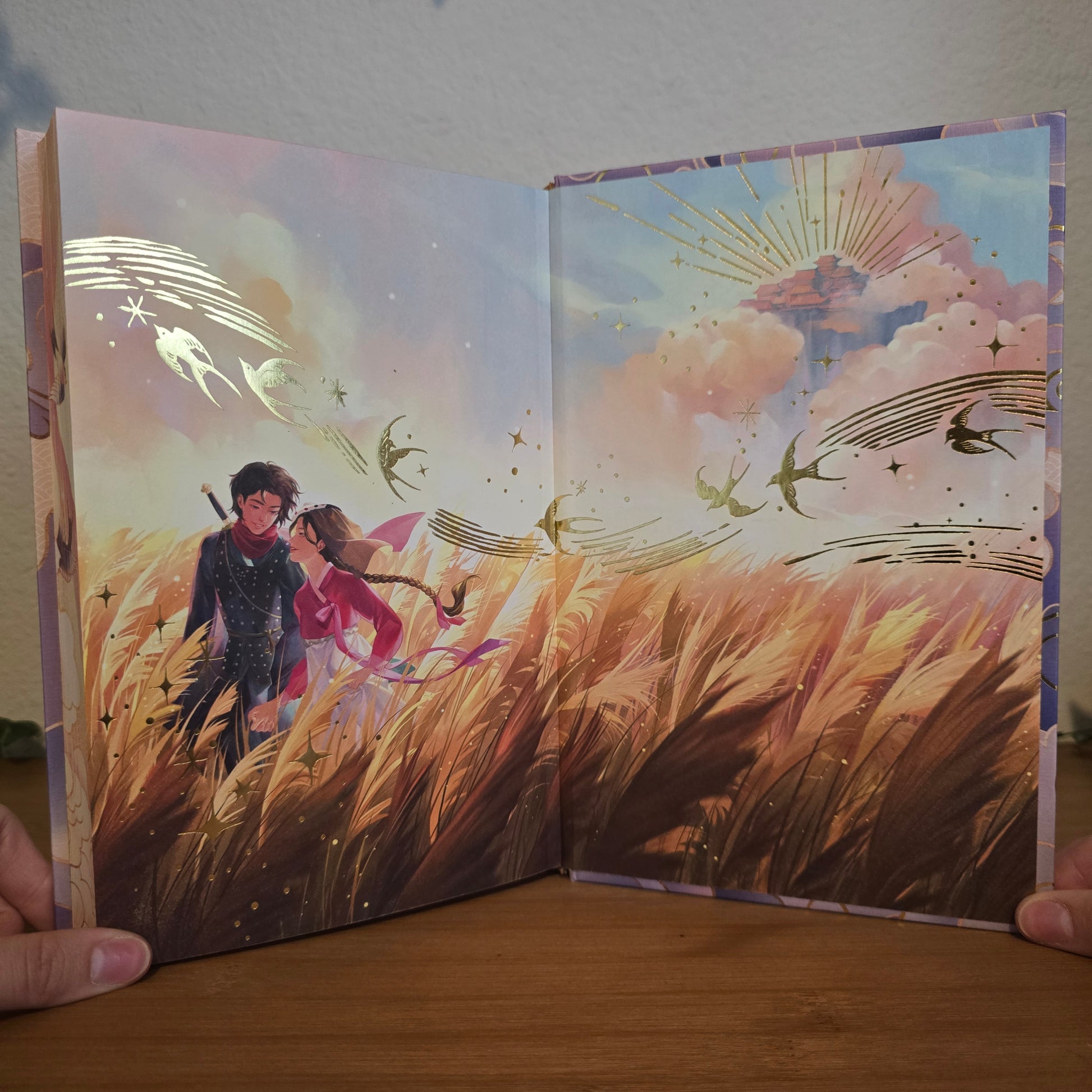 The Floating World by Axie Oh – FairyLoot Exclusive Edition - EnchantedBindings