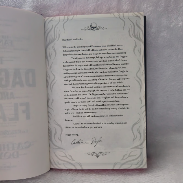 The Dagger and the Flame by Catherine Doyle (Exclusive FairyLoot Edition)